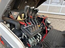 Bobcat D30NXS / nur 482h! / 12.2023 / SS