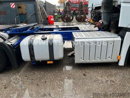 MERCEDES-BENZ Actros 1842 MP4 4x2 Euro 6 Low-Liner