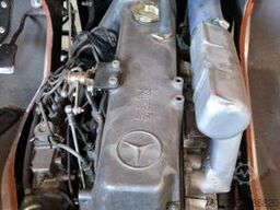 MERCEDES-BENZ Vorgänger Sprinter O 319 Samba mit Faltdach AC