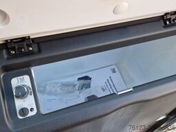 MERCEDES-BENZ 519 und 517 Glasdach XXL 20 Sitze Stock