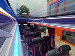 MERCEDES-BENZ 519 und 517 Glasdach XXL  20 Sitze Stock