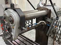 Adcock & Shipley 2E Universal Milling Machine