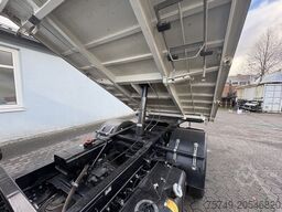 Fuso Meiller 3-Seiten Kipper Aufbau Bj. 2023