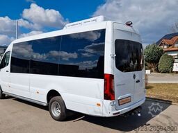 MERCEDES-BENZ 519 Allrad 4 x 4 Vorlauffahrzeug neue ADA