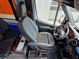 MERCEDES-BENZ 519 Allrad 4 x 4 Vorlauffahrzeug neue ADA