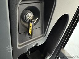 JUNGHEINRICH EKS 210 - Rail Guidance !! Cabin 1000 MM !!