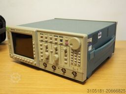 TEKTRONIX TDS 784C
