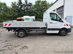 MERCEDES-BENZ Sprinter 311 Pritsche / Plane