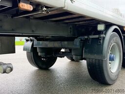 KRAKER CF-X2 WALKING FLOOR 2X STEERING AXLE TOP CONDITI