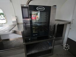 Airstream Land Yacht Sovereign Catering + Foodtrailer