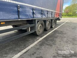 Schmitz Cargobull Curtainsider Mega