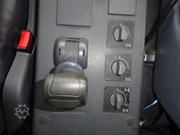 IVECO EuroCargo 100E 22WS 2t HümS 4x4 Single Berreif