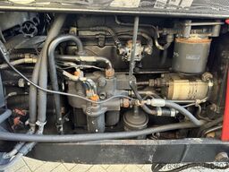 CASE-INTERNATIONAL IH International 845 XL Plus 4WD Tractor 1996