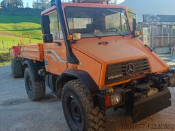 Merceders U140