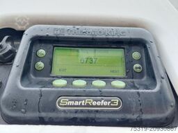 SCHMITZ CARGOBULL SKO 24 Thermo King SLXi 300