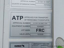 SCHMITZ CARGOBULL SKO 24 Thermo King SLXi 300