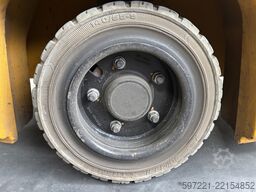 Jungheinrich EFG 215  Triplex
