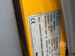Jungheinrich EFG 215  Triplex