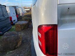 VOLKSWAGEN T6 Transporter 2.0 TDI Kombi lang 9-SITZE TEMP