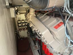Cummins KTA50G3, 1400kva, Aggreko spec Generator. Low h...