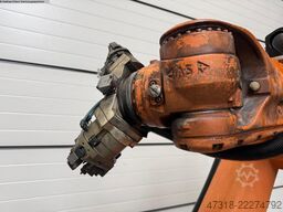 KUKA Ersatzteilträger