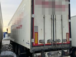 Schmitz Cargobull box semi-trailer with Carrier unit