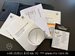 VOLKSWAGEN Caddy Maxi DSG Klima Navi Kamera 2 Schiebetüren