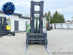 Combilift CB4000 GAS TRIPLEX 6800 POSITIONER CABIN