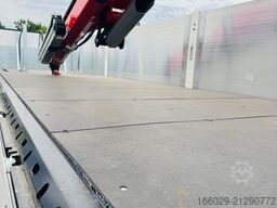  Wiese Baustoffauflieger mit Fassi Kran F240