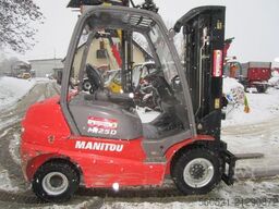 Manitou MI25D Triplex-Freihub 4,7m + Seitenschieber