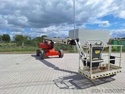 JLG M600JP