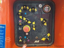 JLG M600JP