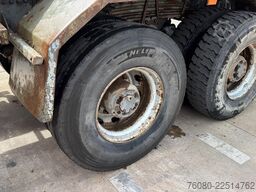 Volvo FL 10 - 320 (POMPE MANUELLE / GRAND PONT / LAME...