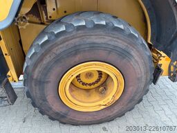 CATERPILLAR 962M Radlader 20,2 Ton *Schaufel
