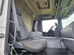 SCANIA P320 6X2*4 LAMBERET LIFT