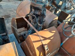 LIEBHERR GM10B