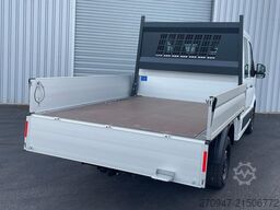 MAN TGE 3.180 Pritsche DOKA MR 4x4 ACC LED DIFF-SPER