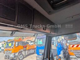 VOLVO FM12-380 / 8X4 / 28m Hiab Kran / WINCH