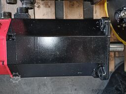 Fanuc Servo Motoren + Steuerungen