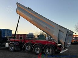 Schwarzmüller Schwarzmüller SK HARDOX Plane 24m³ SAF Achsen