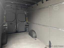 VOLKSWAGEN Crafter Kasten 35 L4H3 KAMERA PDC DAB MFL