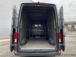 VOLKSWAGEN Crafter Kasten 35 L4H3 KAMERA PDC DAB MFL