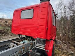 Scania P112 6x2 chassis