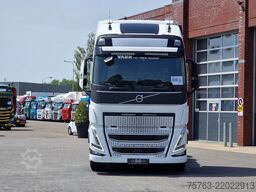 Volvo FH 13.500 Globetrotter XL 6x2 - Retarder - Full...