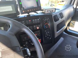 Renault D Wide