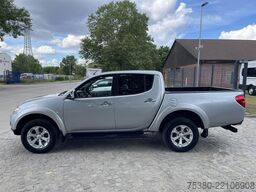 mitsubishi L200 2.5DI-D INTENSE Doppelkabine 1H*AHK*RFK*