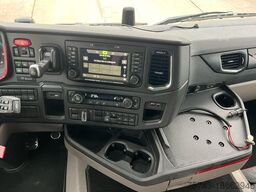 SCANIA R 520 * V8  * ACC * XENON *