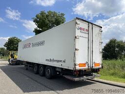 Spier SGL390 Closed Box / Discbrakes / NL Trailer