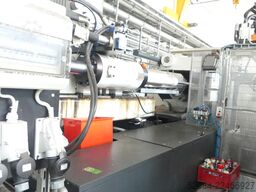 FERROMATIK MILACRON Maxima 650
