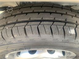 Ford Transit 350 - Ribaltabile Trilaterale